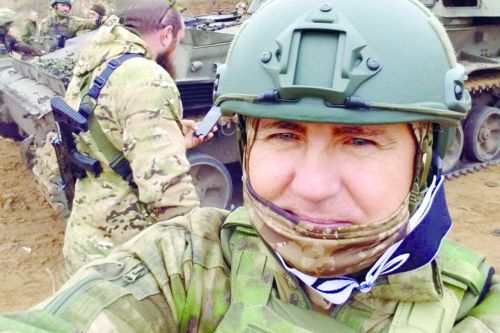 Депутат Галиев с позывным Рубин: В зоне СВО наравне со всеми бегаю, копаю окопы, стреляю