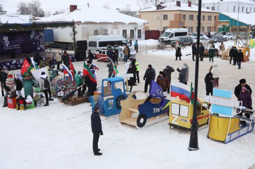 В Мамадыше протестировали ходовые качества необычных транспортных средств