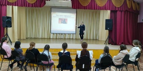 Терроризм не за горами, говорят работники культуры