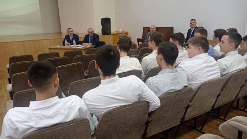 Глава Мамадышского района встретился со студентами политехнического колледжа