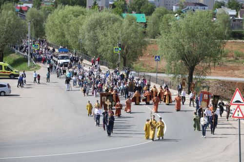 В Мамадыш привезли мощи Святого Николая Чудотворца