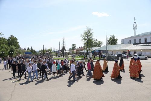 В Мамадыш привезли мощи Святого Николая Чудотворца