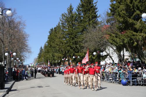 Их имена – на Знамени Победы