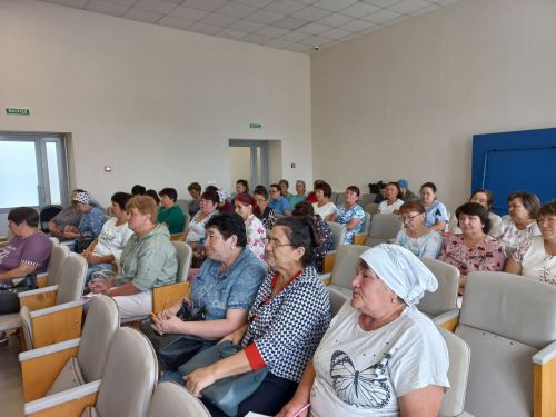 Сотрудники ФАП и врачебных амбулаторий обсудили итоги работы за прошедший месяц в Мамадышской больнице