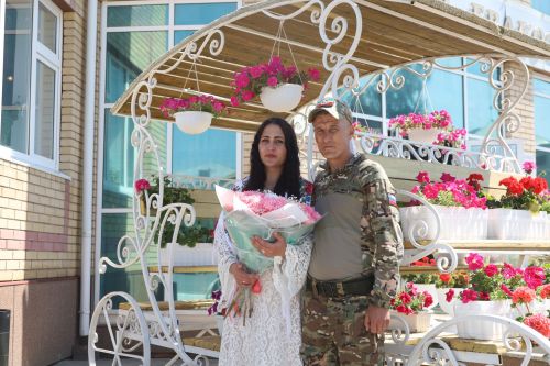 В день семьи, любви и верности в Мамадышском ЗАГСе зарегистрировала брак необычная пара