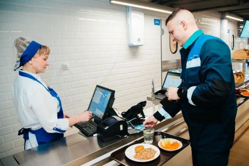 Обед по расписанию: как питаются работающие мамадышцы
