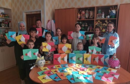 Мамадышским пожилым вручили подарки