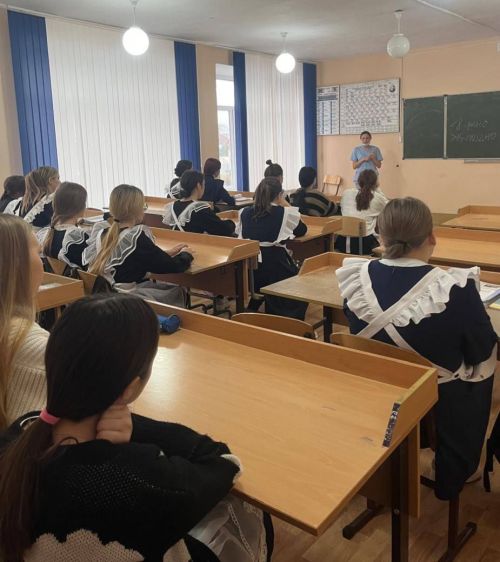 Мамадышский врач-педиатр провела лекцию о сохранении здоровья подростков