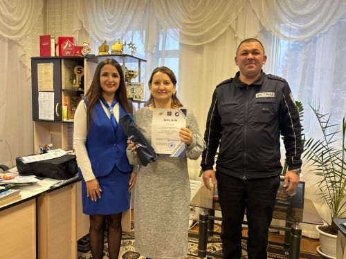 Местное отделение Госавтоинспекции наградило мамадышских журналистов