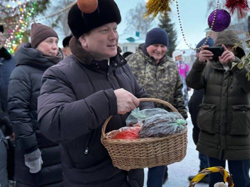 Глава района Вадим Никитин дал оценку последней в этом году сельскохозяйственной ярмарке