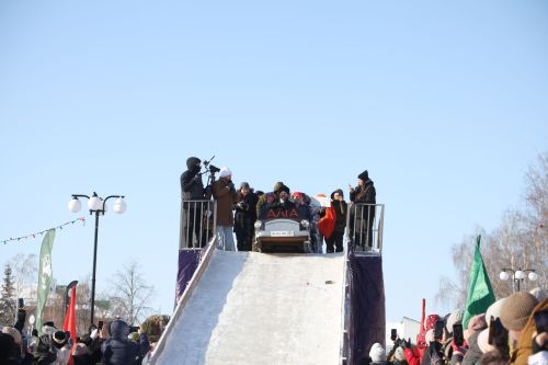 В Мамадыше дан старт фестивалю креативных санок «SunnyФЕСТ»