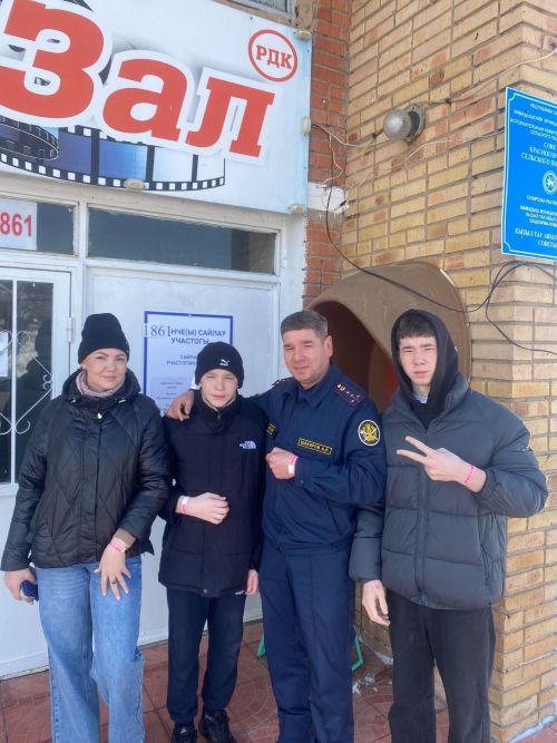 У мамадышцев есть шанс выиграть автомобиль, сделав семейное фото с избирательного участка