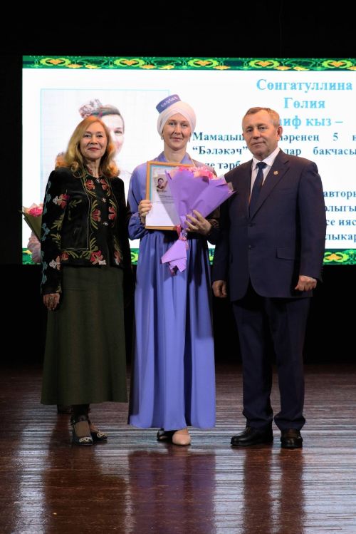 Проект воспитателя детского сада «Бэлэкэч» удостоился премии Шайхи Маннура
