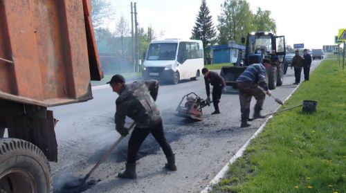 В Мамадыше приступили к ямочному ремонту