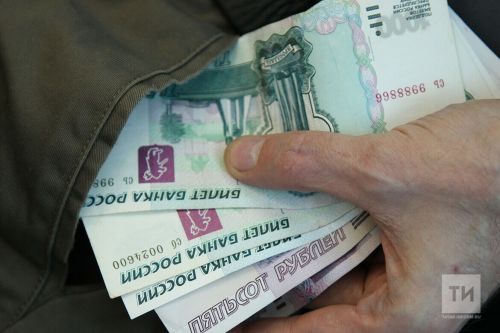 На какую компенсацию могут рассчитывать работники в случае несвоевременного начисления зарплаты