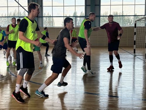 В Мамадыше проходят тренировочные сборы по гандболу для команды высшей лиги «Зилант»