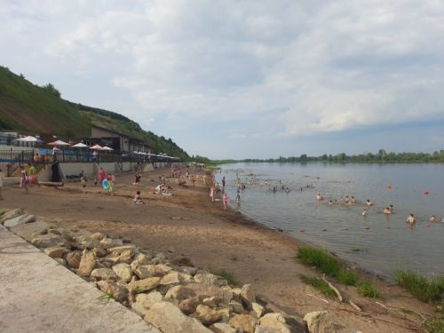 На мамадышском пляже появились водные аттракционы