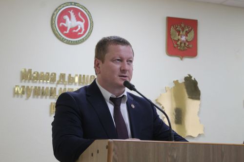 Сегодня мамадышцы отмечают День семьи, любви и верности