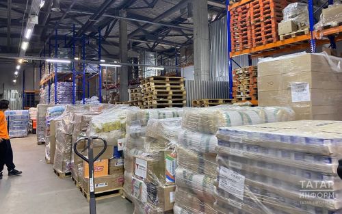 Сегодня Татарстан отправил в Курскую область три фуры с продуктами, одеждой и стройматериалами