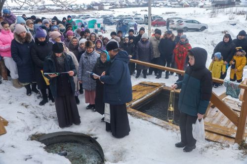 В селе Юкачи и деревне Зюри отпраздновали Крещение