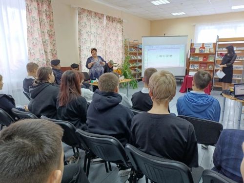 В Мамадыше состоялся патриотический час «Вспомним подвиг Ленинграда»