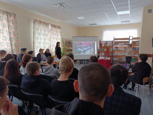 В Мамадыше состоялся патриотический час «Вспомним подвиг Ленинграда»