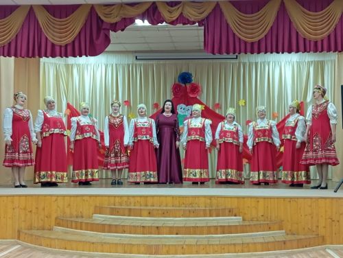 «Листопад улыбок» осыпал теплом жителей поселка совхоза «Мамадышский»