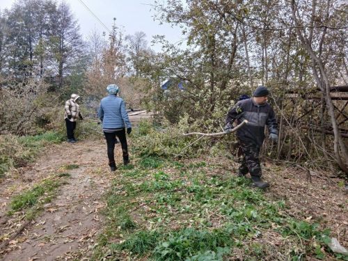 Жители села Куюк-Ерыкса провели экологическую акцию «Чистый берег»