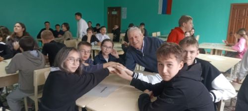 Юные физики Мамадышского района сыграли в «Домино»