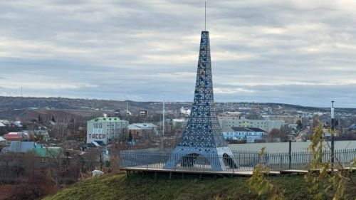 Визуальный хаос или городской стиль? Кто диктует правила моды для Мамадыша