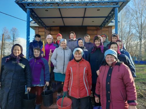 Жители села Албай объединились для благоустройства местной церкви