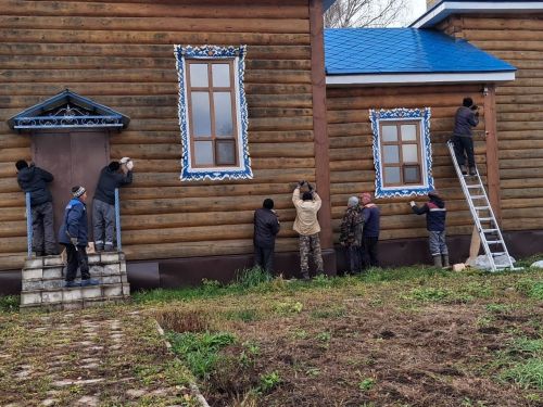 Жители села Албай объединились для благоустройства местной церкви
