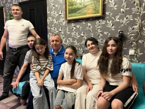 Он потерял обе ноги, но его сердце и воля остались непобедимыми
