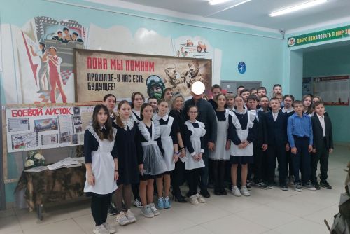 В Мамадышской школе состоялась торжественная линейка