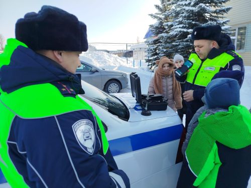 Воспитанники приюта «Надежда» посетили отделение ГИБДД Мамадышского района