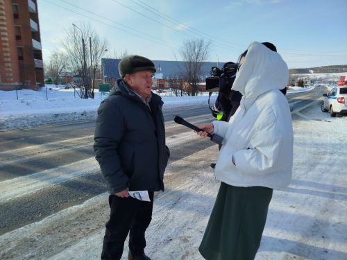 В Мамадыше прошла акция со студентами «Водитель, помни, жизнь важнее скорости»