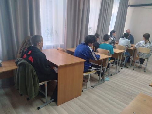 Врач-нарколог Мамадышской ЦРБ» провел встречу с воспитанниками приюта «Надежда»