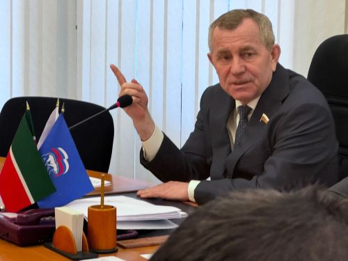 Депутат Госдумы РФ Анатолий Иванов провел встречу в Мамадышском районе