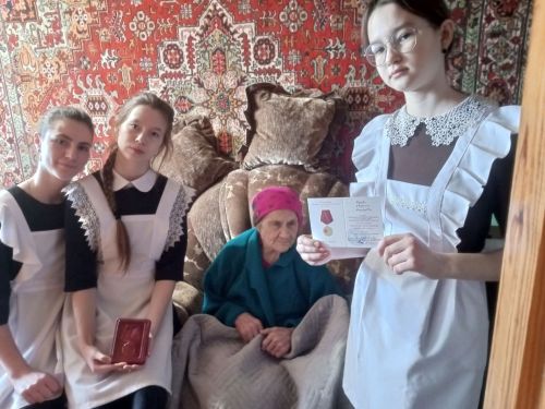 В Мамадышском районе состоялось вручение медалей к 80-летию Великой Победы
