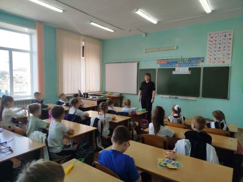 Школьникам напомнили о правилах безопасности перед весенними каникулами