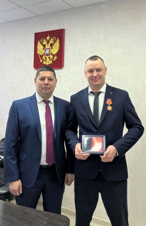 Сотрудник Мамадышского районного суда удостоен знака отличия «За усердие»