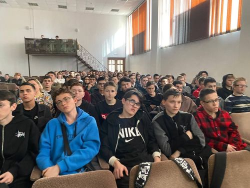 Мамадышским студентам рассказали о вреде наркотиков