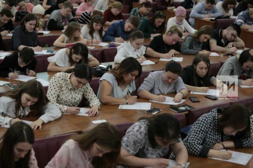 Жители Татарстана смогут проверить грамотность на «Тотальном диктанте» 5 апреля