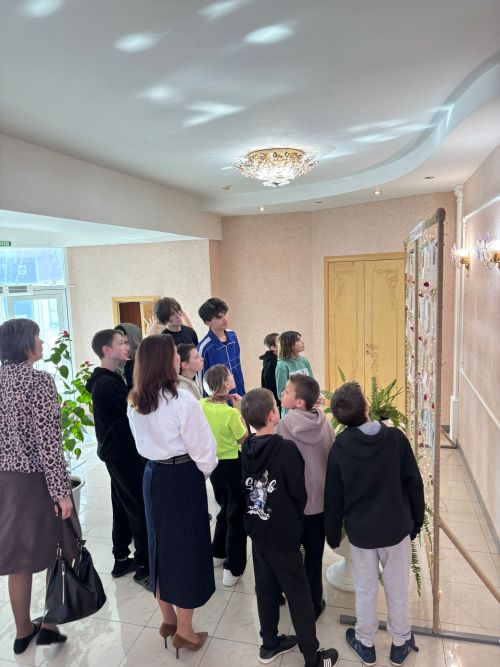 Школьники Мамадыша открыли для себя многогранную работу ЗАГСа