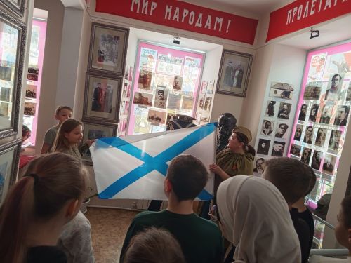 Лицеисты проводят каникулы познавательно и с пользой