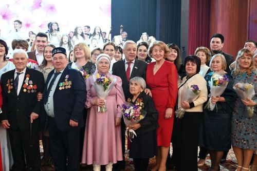 Мамадышцы добились успеха в конкурсе «Женщина года. Мужчина года:женский взгляд»