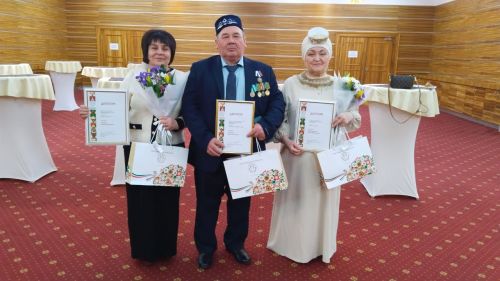 Мамадышцы добились успеха в конкурсе «Женщина года. Мужчина года:женский взгляд»