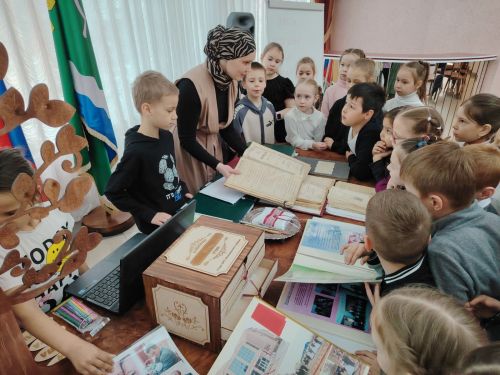Мамадышские школьники познакомились с работой ЗАГСа на уроке «Семьеведение»
