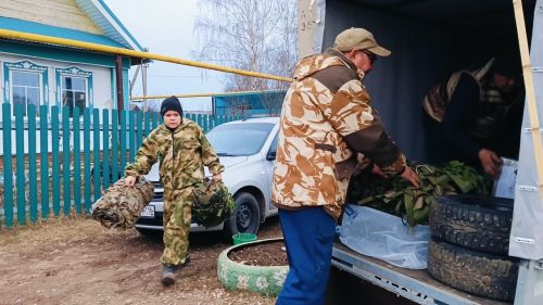 Жители Тавели объединились для помощи бойцам на передовой