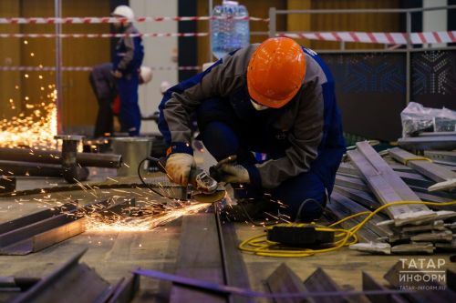 В Татарстане усиливают привлекательность рабочих специальностей